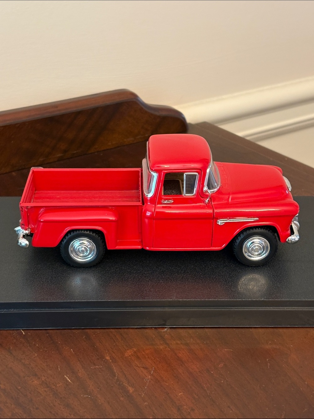 Classic 55 chevy die cast, with case